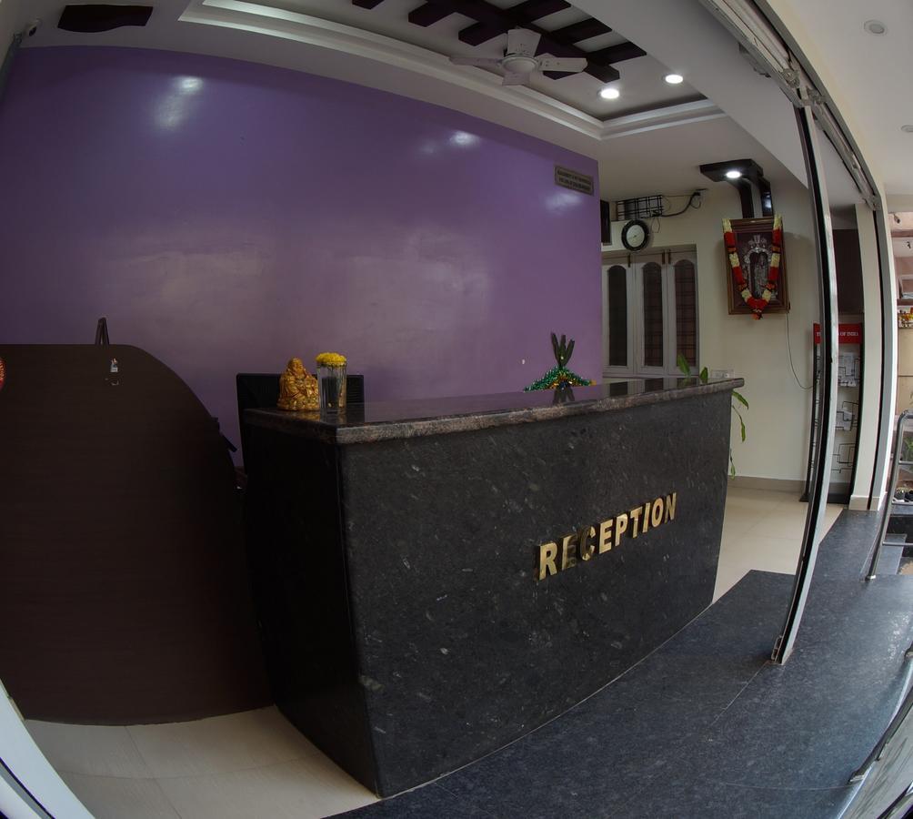 Oyo Flagship 74392 Hotel Mahesh Residency Hyderabad Eksteriør billede