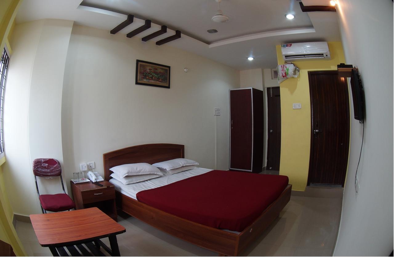 Oyo Flagship 74392 Hotel Mahesh Residency Hyderabad Eksteriør billede